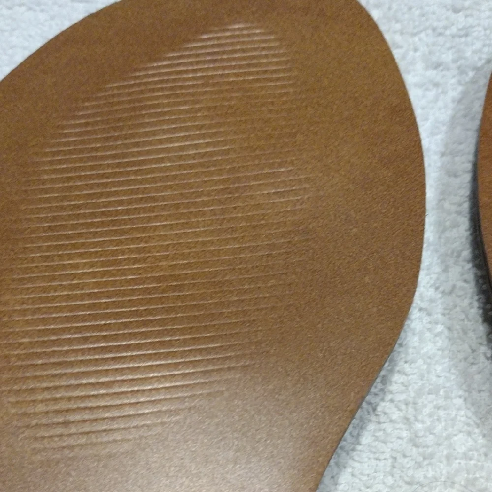 2 For 8 Dollars Sale Wood Beaded Tan Sandals - Picture 6 of 8